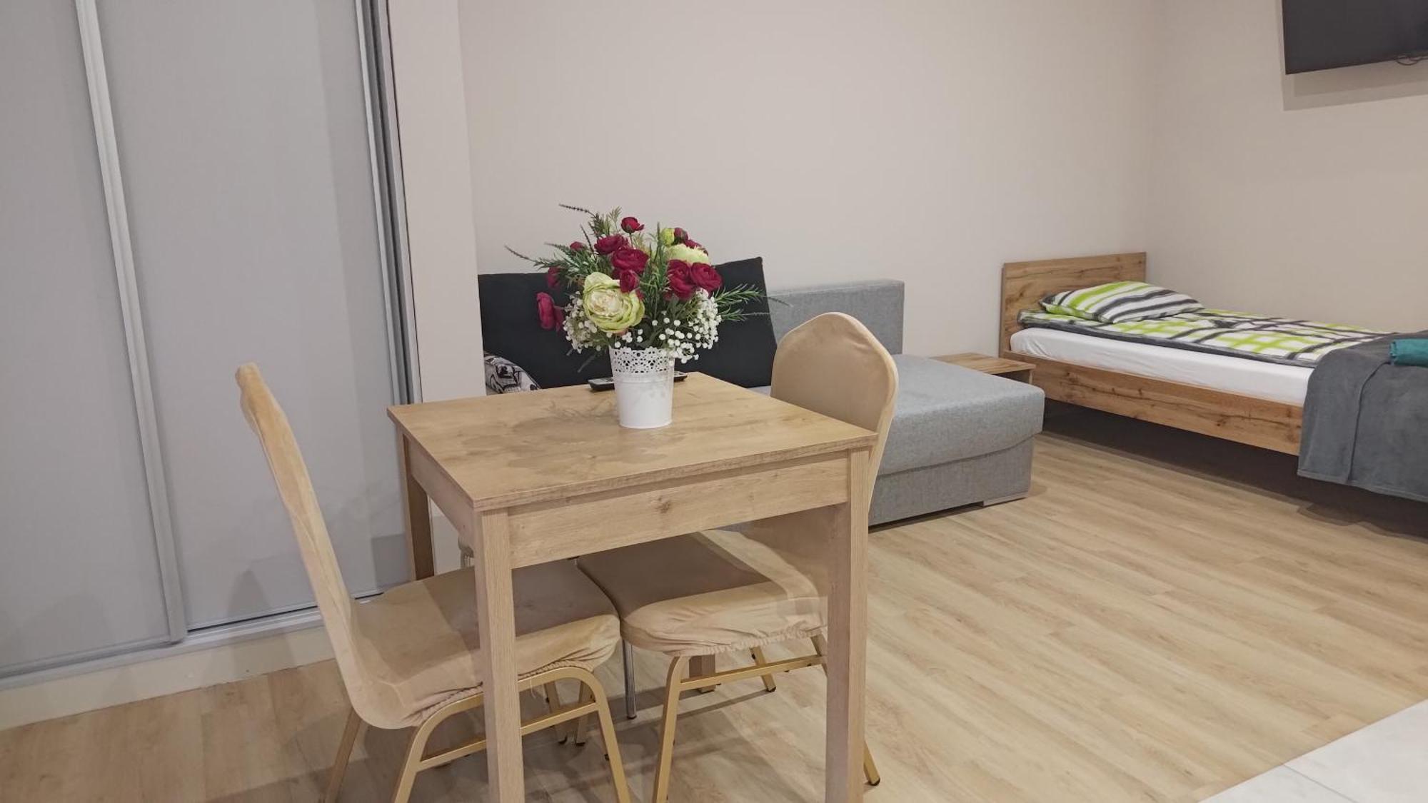 Apartamenty Stara Piekarnia Slawatycze Екстер'єр фото